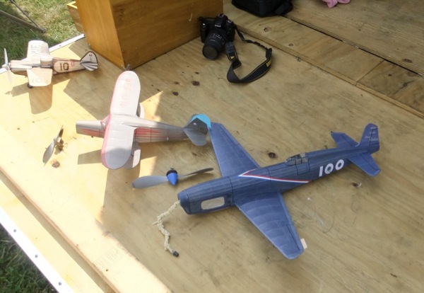Rubber scale free flight models
